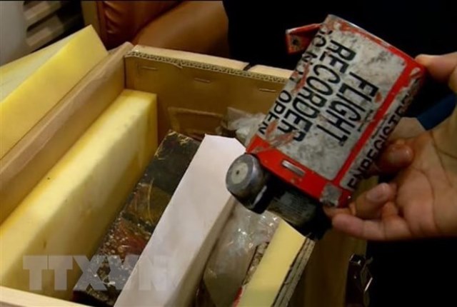 Ra mắt hộp đen máy bay đầu tiên kết nối trực tuyến với mặt đất